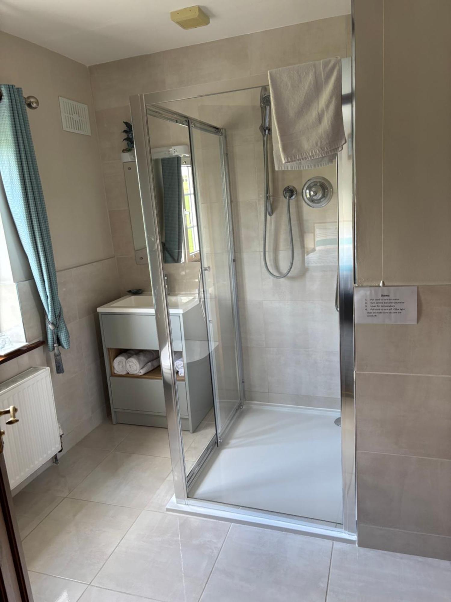 Ballindrum Farm B&B Ати Екстериор снимка